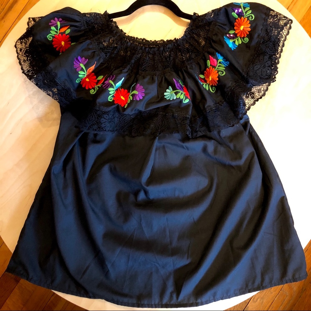 SOLD Embroidered traditional Womens Mexican shirt.